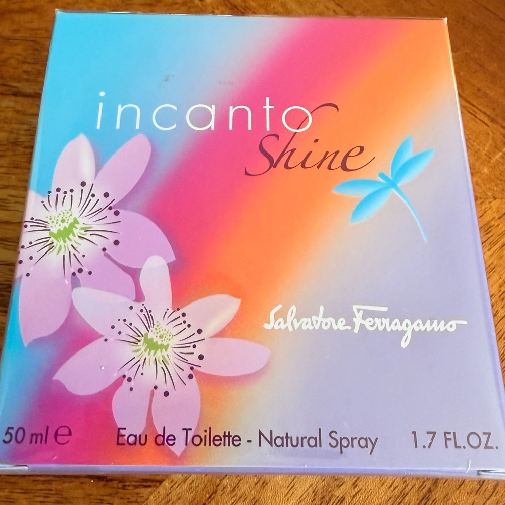Salvatore Ferragamo Incanto Shine Perfume